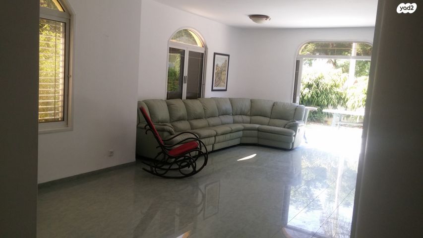 בית פרטי/ קוטג', הירדן 16, ברושים, שוהם