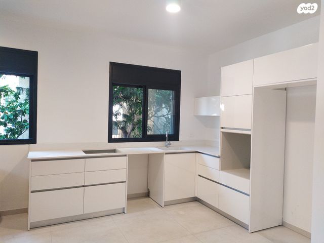 שכונת חשמונאים, מרכז העיר א