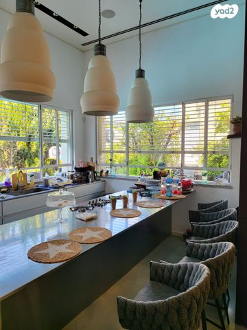 דירת גן, גולן, רמת השרון