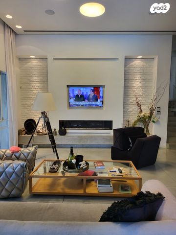 דירת גן, גולן, רמת השרון