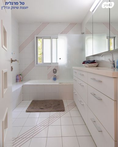 בית פרטי/ קוטג', ערמון, נווה אילן - אזרחי, יבנה