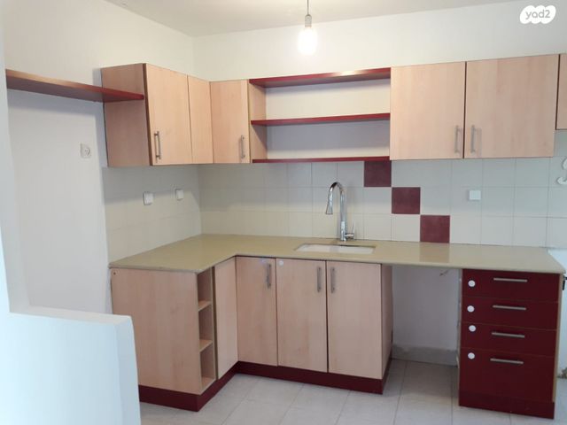 דירה, כורזים, נווה שרת, תל אביב יפו