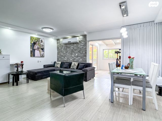 דירת גן, הנגב 5, אריאל