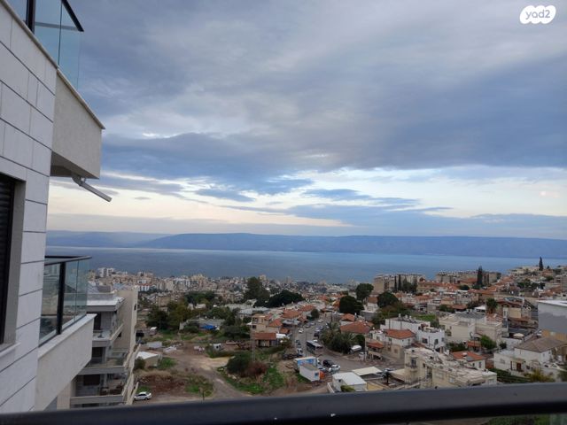 גג/ פנטהאוז, השופטים, אחוזת כנרת, טבריה