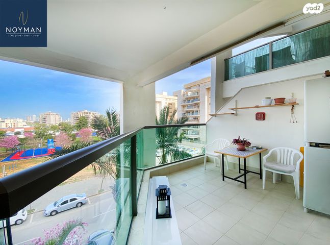 דירה, אשר 12, קרית השרון, נתניה