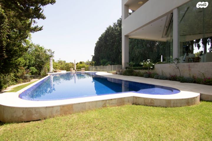 בית פרטי/ קוטג', סביון