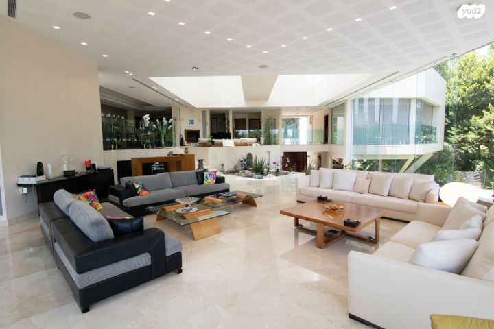 בית פרטי/ קוטג', סביון