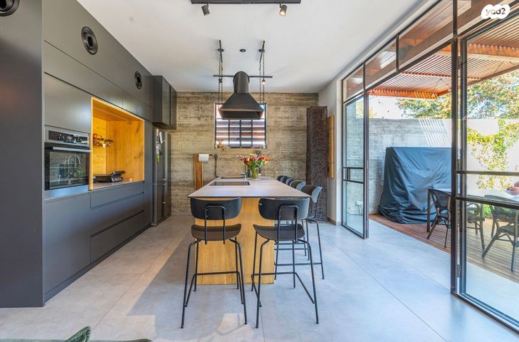 בית פרטי/ קוטג', מרכז פרדס חנה, פרדס חנה כרכור