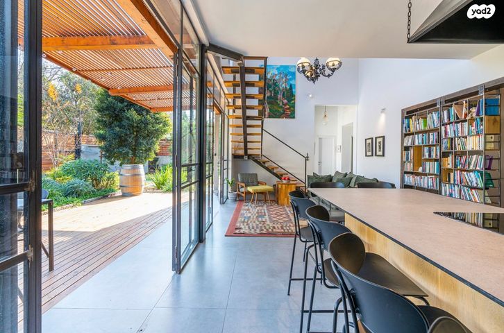 בית פרטי/ קוטג', מרכז פרדס חנה, פרדס חנה כרכור