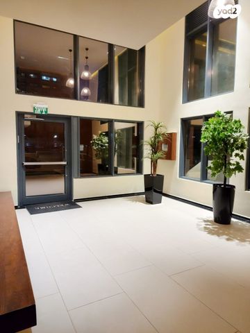 דירה, לוטם 19, הפרחים, חריש