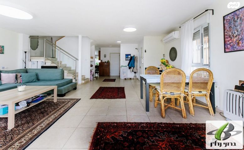 בית פרטי/ קוטג', צור הדסה