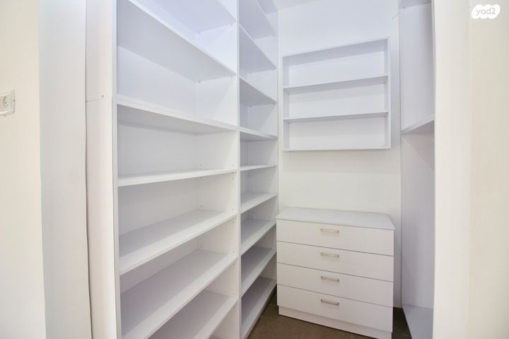 גג/ פנטהאוז, ברנדייס, מרכז דרום, רעננה