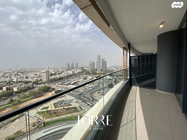 דירה, דרך מנחם בגין, תל אביב יפו