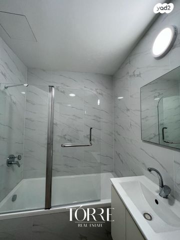 דירה, דרך מנחם בגין, תל אביב יפו