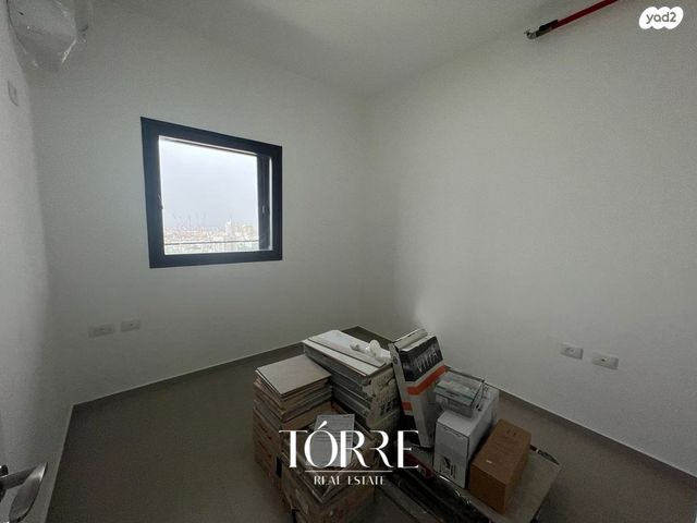 דירה, דרך מנחם בגין, תל אביב יפו