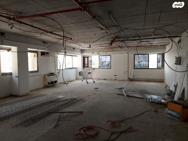 משרדים, אור יהודה