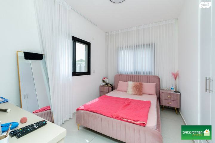 בית פרטי/ קוטג', פרדס חנה כרכור