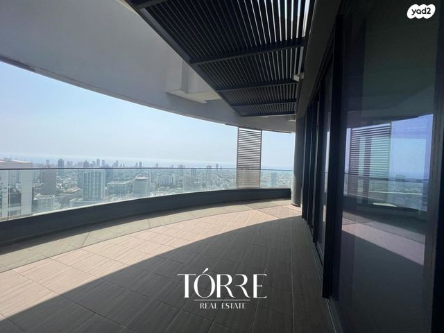 גג/ פנטהאוז, דרך מנחם בגין, מונטיפיורי, הרכבת, תל אביב יפו