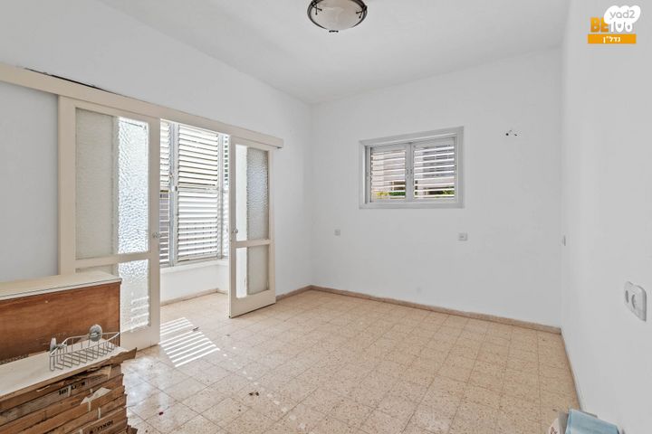 דירה, ג' / מרכז מזרח העיר, רחובות