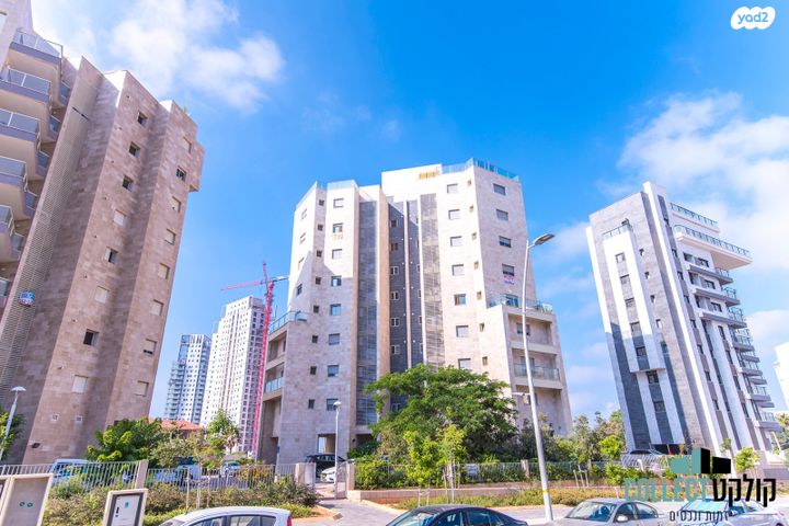 דירה, שדרות מנחם בגין, גבעת אולגה, חדרה