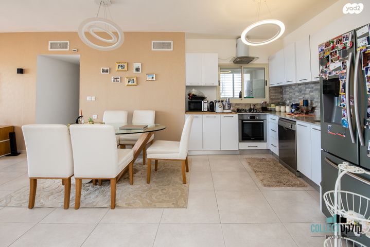 דירה, שדרות מנחם בגין, גבעת אולגה, חדרה