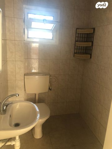 דירת גן, שדרות הרברט ליהמן, קרית ים ב', קרית ים