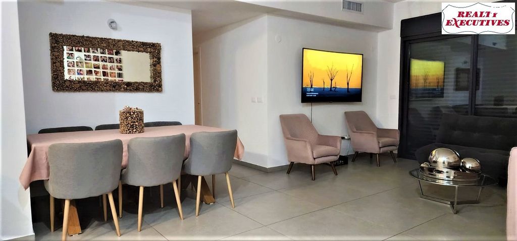 דירה, ברנדייס, רעננה