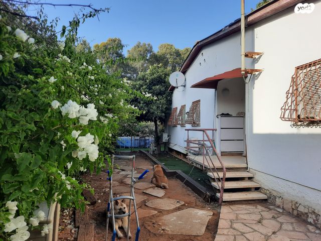 בית פרטי/ קוטג', נווה מגן, רמת השרון