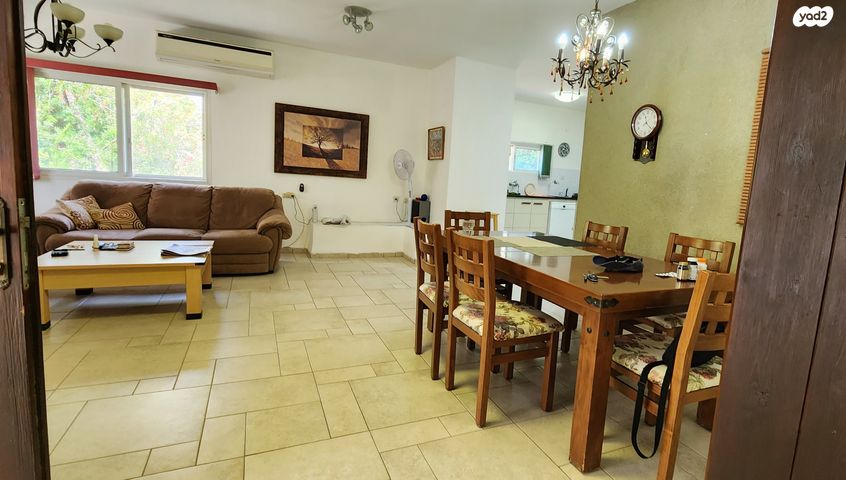 בית פרטי/ קוטג', נאות גולן