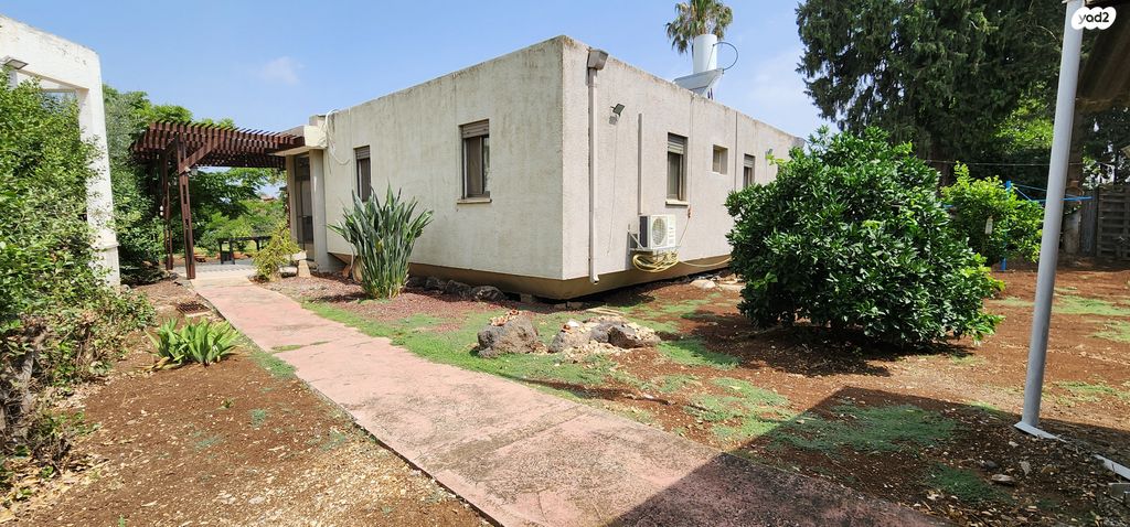 בית פרטי/ קוטג', נאות גולן