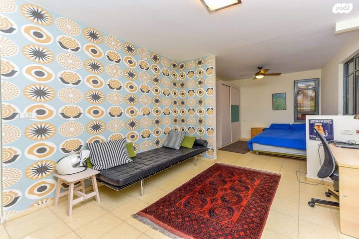 בית פרטי/ קוטג', חרות