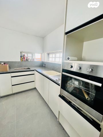 דירת גן, אברהם בן שושן 16, עכו