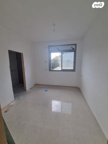 דירה, המרי, שינקין, גבעתיים