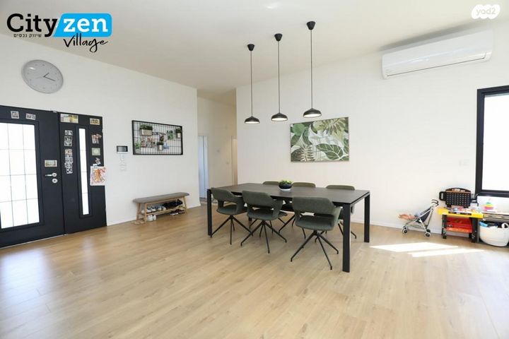 דו משפחתי, אבן יהודה