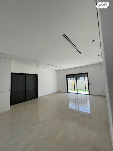 בית פרטי/ קוטג', אופקים