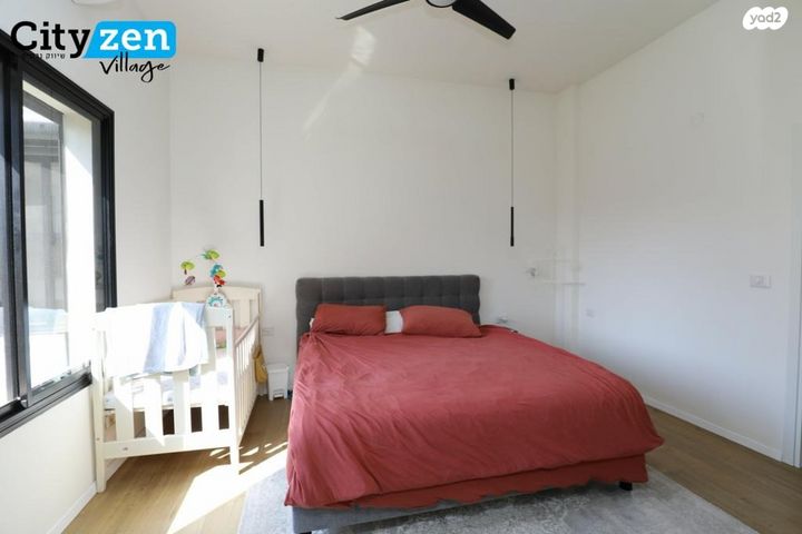 דו משפחתי, אבן יהודה