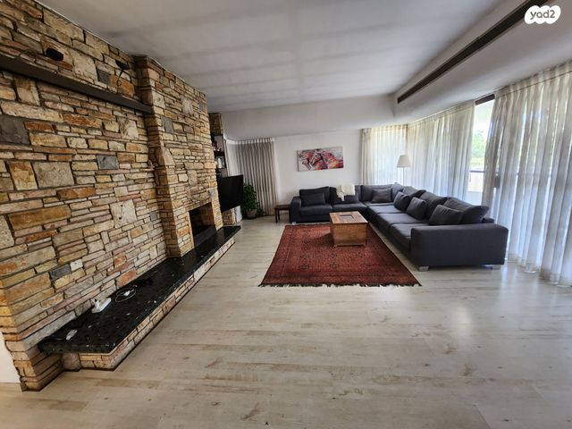 בית פרטי/ קוטג', קיסריה