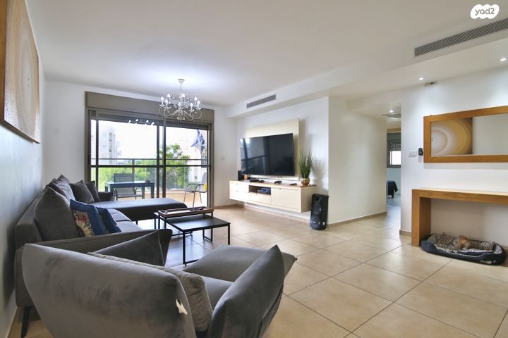 דירה, אילנות, סביוני ים, קרית ים