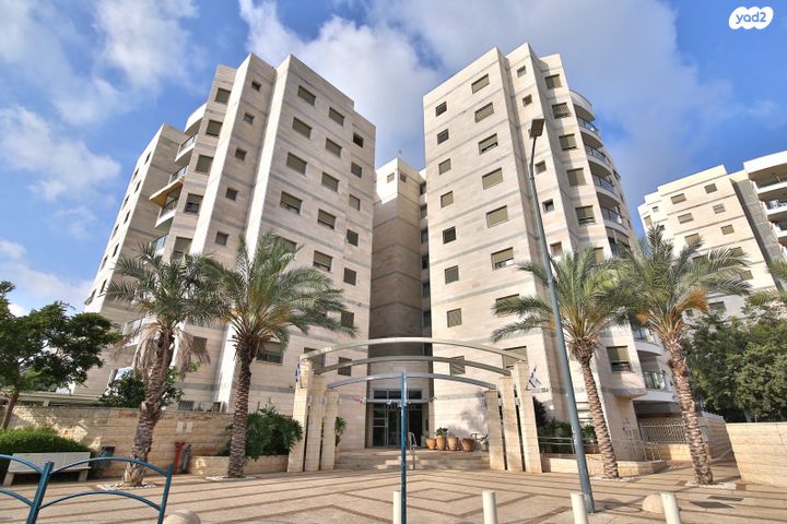 דירה, אילנות, סביוני ים, קרית ים