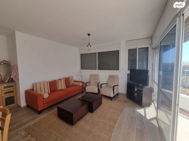 דירה, השיזף, מגדל