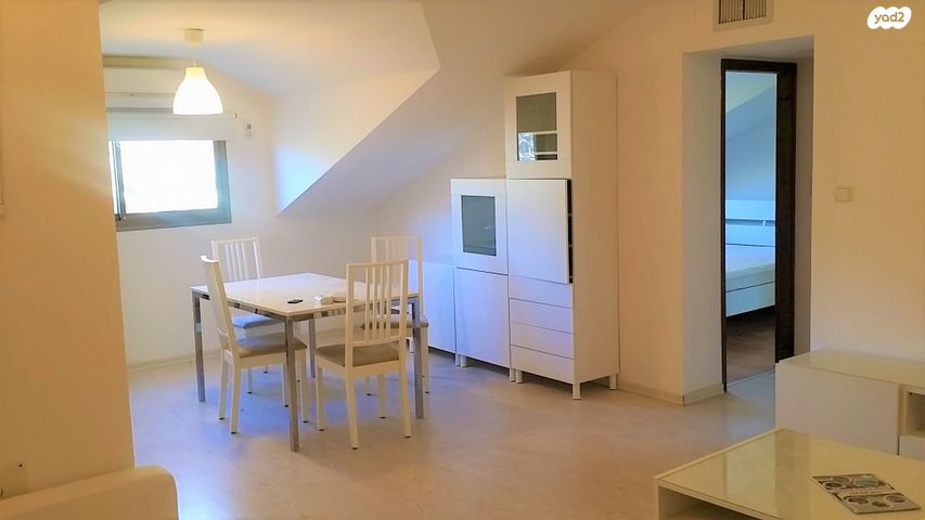 יחידת דיור, גבעת אלה