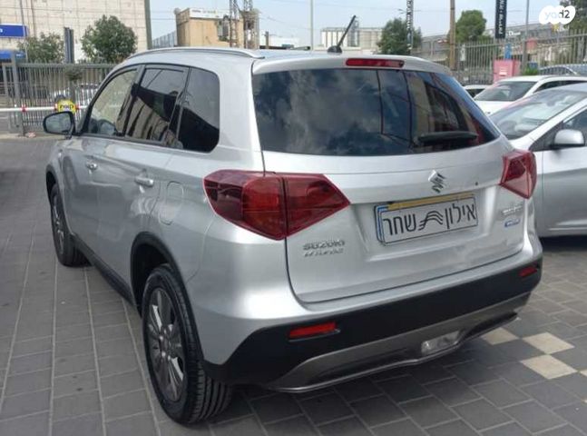 סוזוקי ויטרה