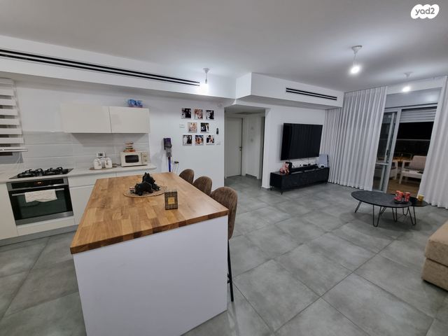 דירה, אריאל שרון, נווה שרון / שער העיר, נתיבות