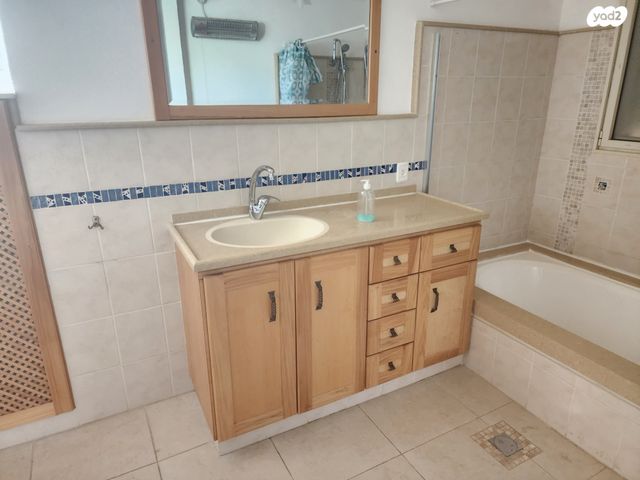 בית פרטי/ קוטג', כפר ורדים