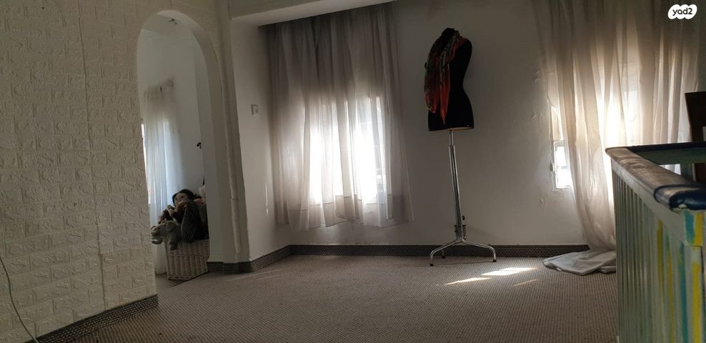 חנויות/ שטח מסחרי, חיפה