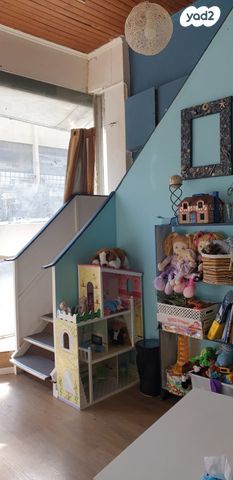 חנויות/ שטח מסחרי, חיפה