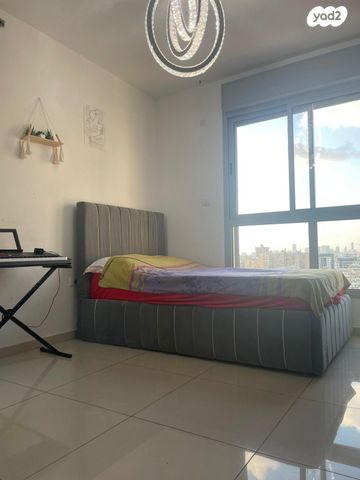 דירה, דגניה 2, ח-501, חולון