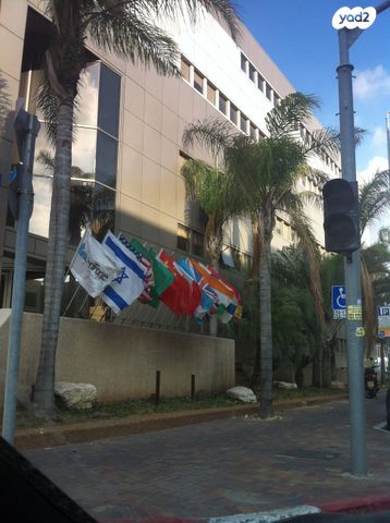 מבני תעשיה, מודיעין מכבים רעות