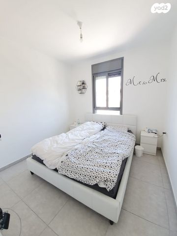 דירה, פנחס אילון, קרית אילון, חולון