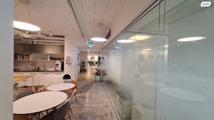 משרדים, כ"ג יורדי הסירה 3, נמל תל אביב, תל אביב יפו